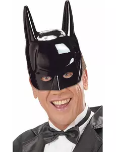 Halvmask superfladdermus vuxen