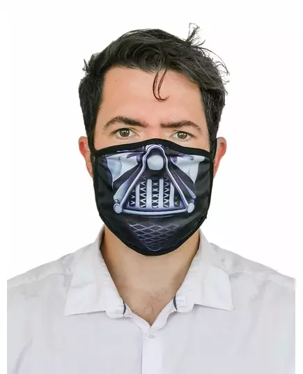Tryckt mask som täcker näsan, mörk herre vuxen